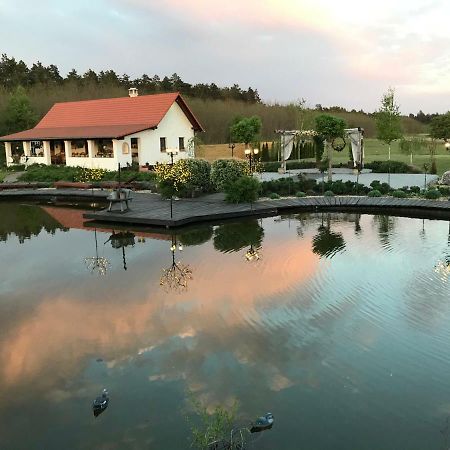 Deak Udvarhaz Hotel Kakucs Екстериор снимка