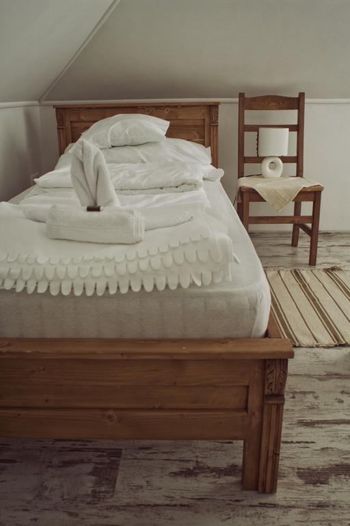 Deak Udvarhaz Hotel Kakucs Стая снимка